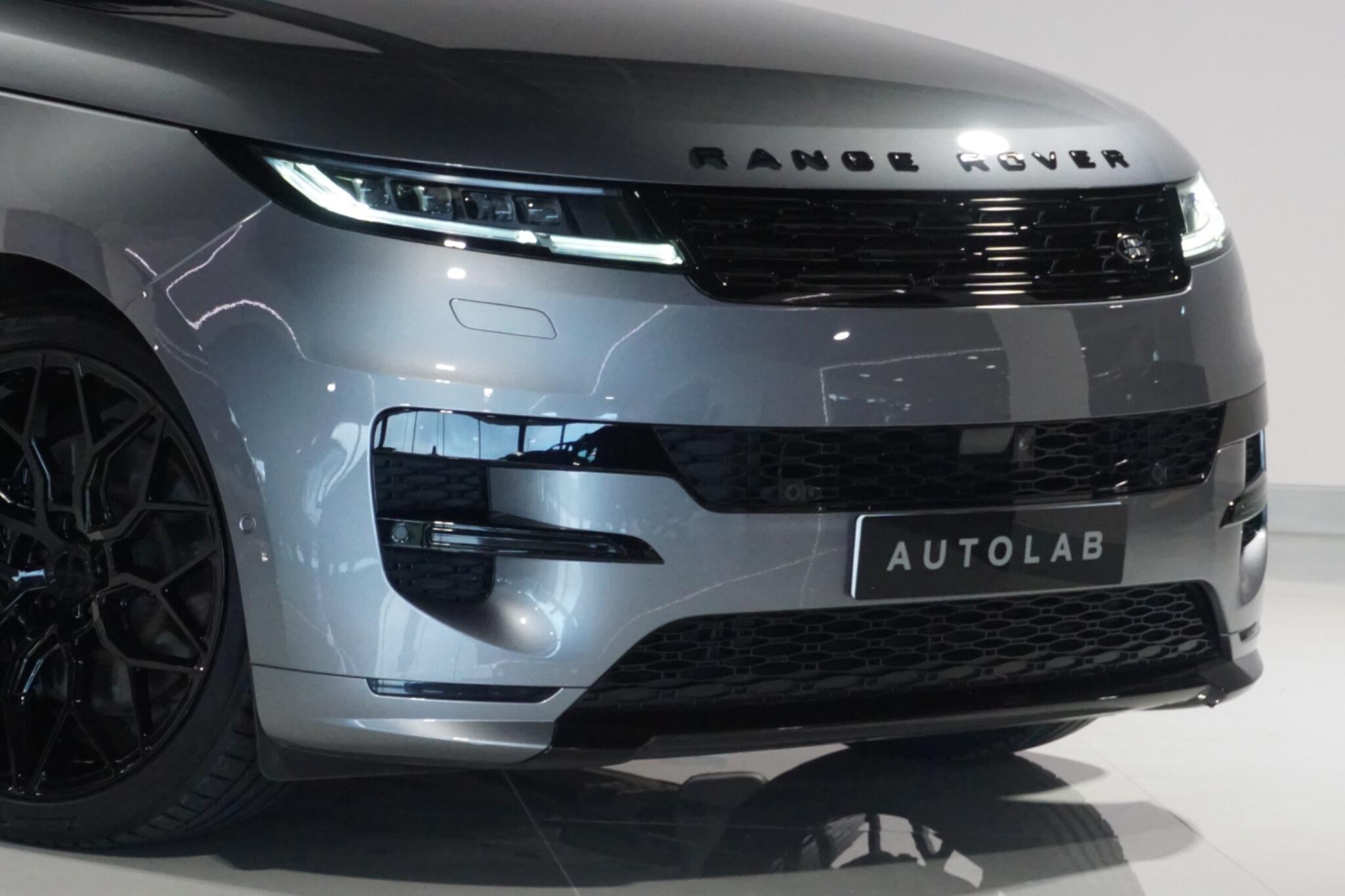 Land Rover Range Rover Sport 3.0 D300 MHEV Stealth Edition SUV 5dr Diesel Auto 4WD Euro 6 (s/s) (300 ps)